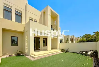 Single Row | Landscaped | Vacant