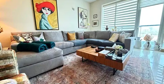 Crate&barrel U Shape Sofa Excellent condition
