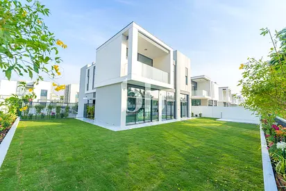 Corner Unit | Independent Villa | Landscaped