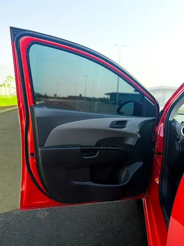 2019 Chevrolet AVEO 照片 12