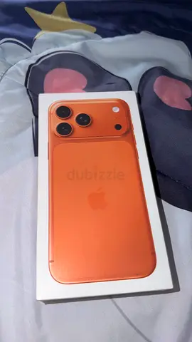 Iphone 17 pro max orange 512gb hong kong 1 esim 1 physical sim original box used