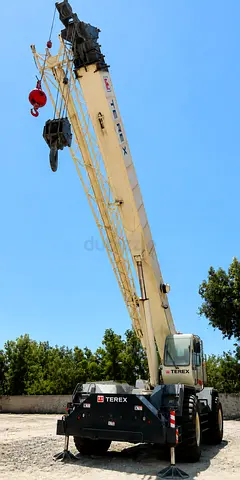 TEREX RT555 Rough Terrain Crane