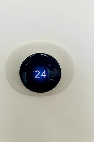 Google thermostat 4th generation