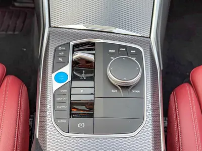2025 BMW I3 缩略图 17