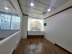 Fitted chiller free Office Near Garhoud Metro 1075 Sqft
