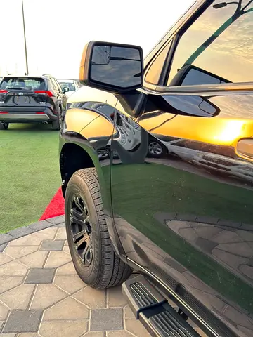 2019 Chevrolet SILVERADO 1500 照片 3