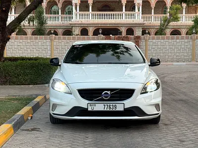 صورة 15 لـ 2016 Volvo V-CLASS