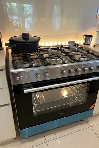 Midea LME95030FFD-C 90 cm 5-Burner Gas Cooker with Convection & Rotisserie