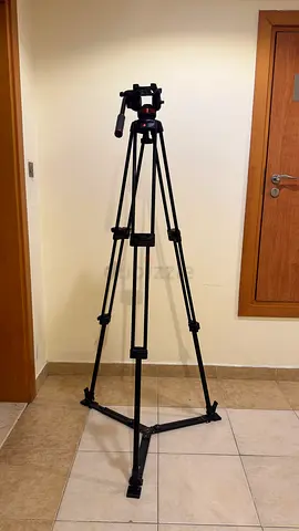 Manfrotto 546GB Video Tripod Legs and MVH502A Head