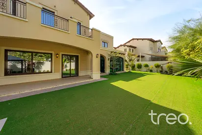 Fully Furnished | Single Row | Pool Backing