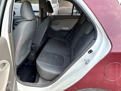 صورة 9 لـ 2015 KIA PICANTO