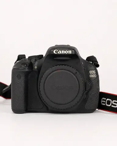 Canon EOS 600D DSLR Camera Body