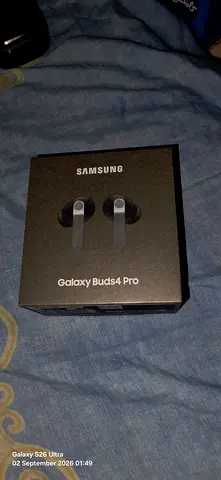 SAMSUNG BUDS4 PRO