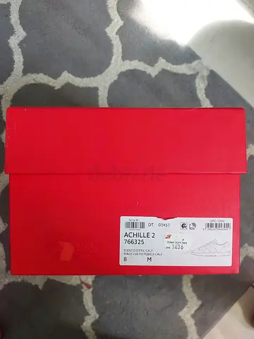 Ferragamo Achille 2 Bianco Ottic Calf. Boughtin Dubai Dutyfree. (Negotiable)