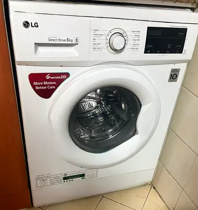 LG Front Load Washing Machine 8kg Inverter Direct Drive - Good Working Condition