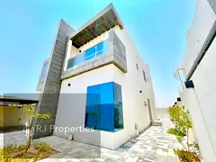 LUXURY 4BHK VILLA WITH MAJLS HALL MAID ROOM 4CHEAQ PAYMENT