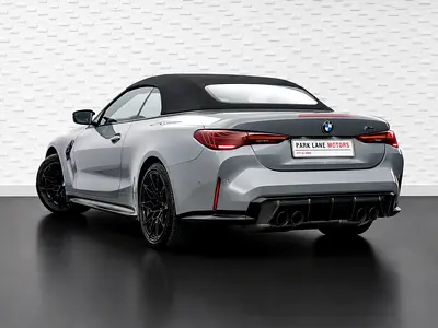 2025 BMW M4 照片 3