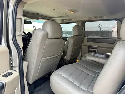 صورة 9 لـ 2004 Hummer H2