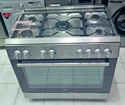 Beko 90cm Stainless Steel Gas Range Cooker with Oven — Excellent Condition