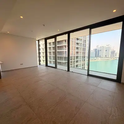 3BR + Maid | Burj Khalifa View | Peninsula 4