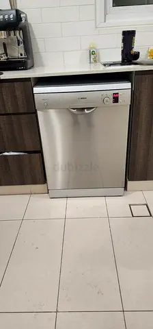 Bosch freestanding stainless steel dishwasher - good condition
