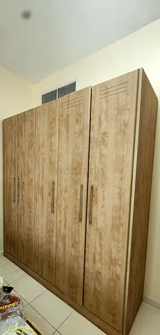 5 door Cupboard in Excellent condition