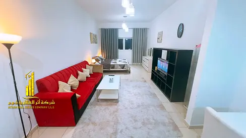 ✨ استوديو مفروش بالكامل للإيجار الشهري في أبراج عجمان ون – الراشدية✨ استمتع بحياة الرفاهية في واحد من أرقى أبراج عجمان! استوديو فاخر مفروش بالكامل بفر