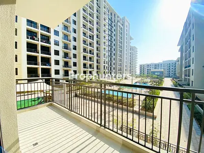 1BR Corner Unit | Pool View| Mid Floor| Big Layout