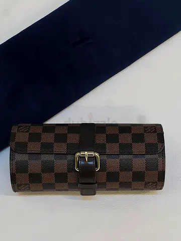Lv box for watch