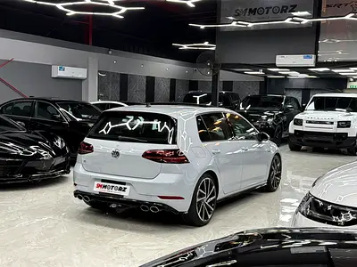 صورة 5 لـ 2019 Volkswagen GOLF R