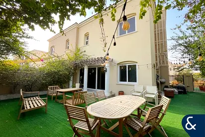 4 Beds | Vacant on Transfer | Backs Park