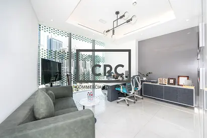 Premium Quality | Furnished Office | 16 Parkings