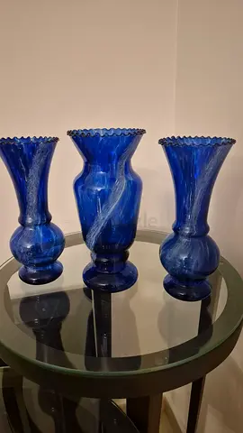 Vintage Cobalt Blue Glass Vase Set – 3 Pieces Beautiful set of three vintage-style cobalt blue glass