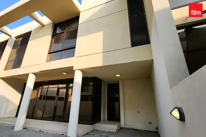 Ready To Move In | Middle Unit | Maid's Room