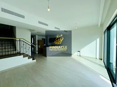Modern 4BR Townhouse | Santorini | Garden & Lagoon Community Views