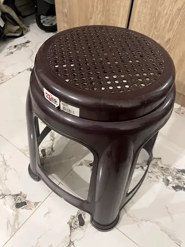 Brown Plastic Round Stool - Compact and Lightweight