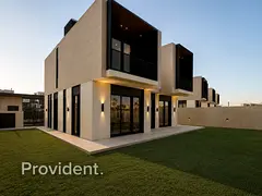 Exclusive | Vacant | Vastu | Flora