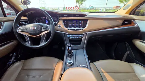 صورة 7 لـ 2021 Cadillac XT5