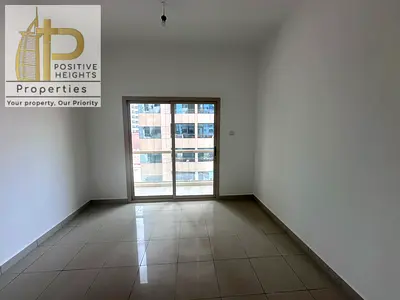 FAMILY ONLY 2 BHK NEAR MOE