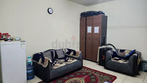 Spacious furnished room with seperate washroom available in Abushagara.