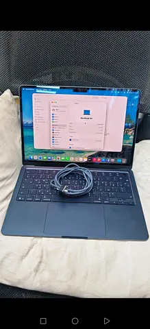 Apple mac Air M5  13inch