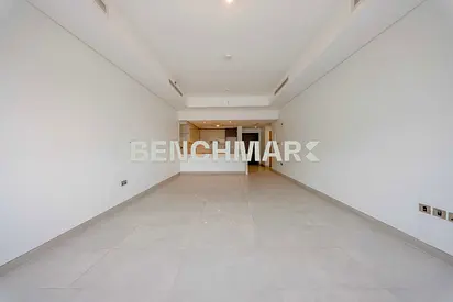 Live by the Water | Huge Apt | Unbeatable Price per Sq Ft | No Commission!