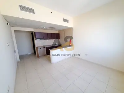 NICE STUDIO AVAILABLE FOR FAMILY