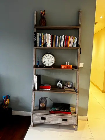 Shelving unit