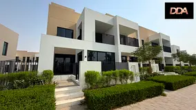 BRAND NEW 4BR + MAID | CORNER VILLA | VACANT