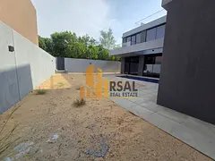 Corner 5-Bhk Villa In Masaar Robinia With Floating Stairs
