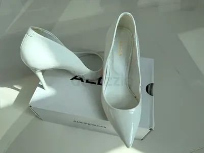 Aldo - White patent leather pointed heels