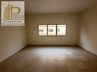 1 BHK STAFF SHARING NEAR MOE BARSHA