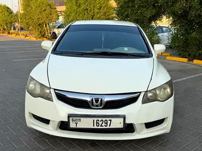 Honda Civic 2009 gcc very good condition just buy and drive