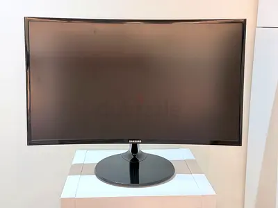 Samsung Curved 27 LED Monitor - Good Working Condition